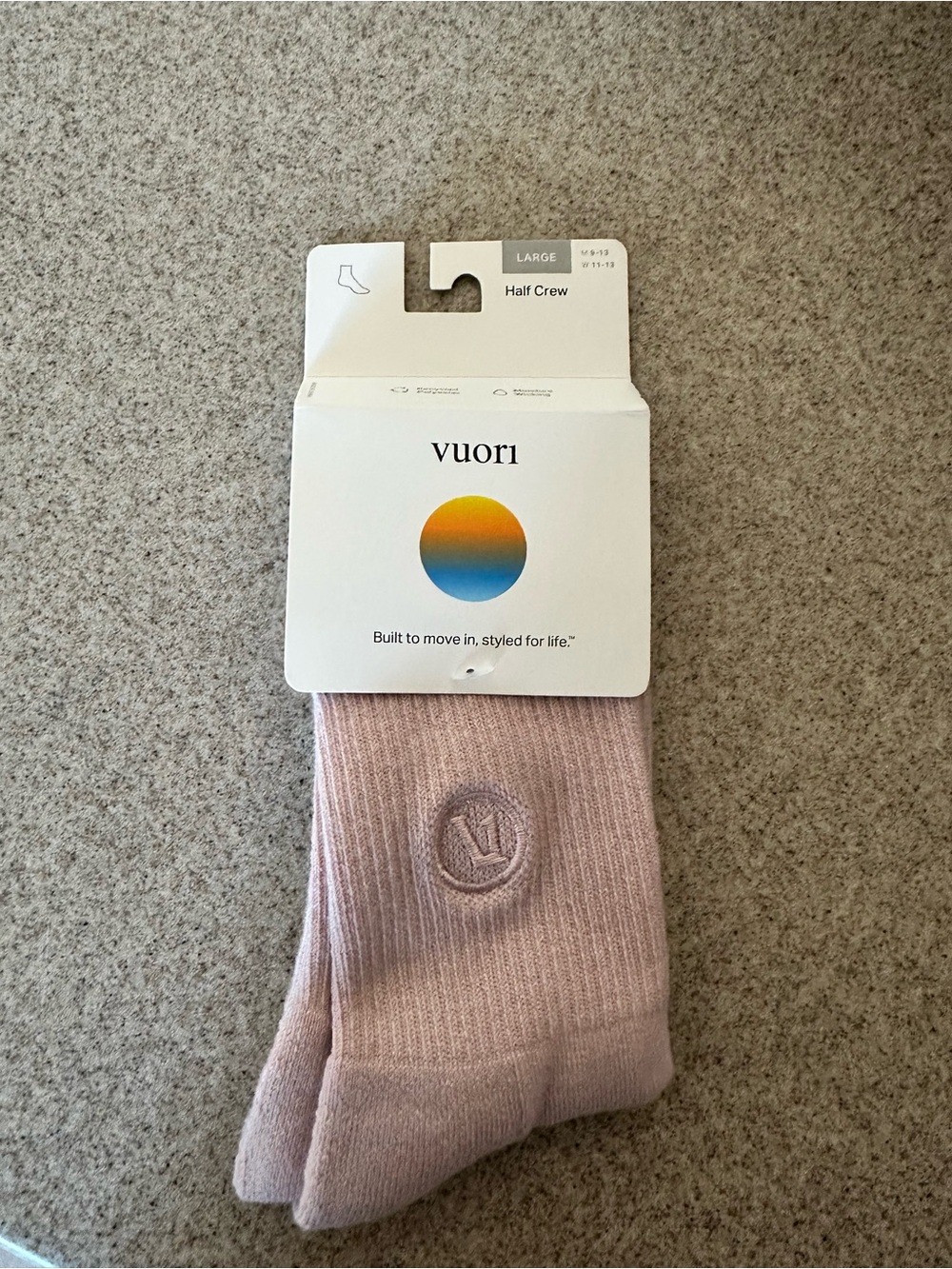 NWT Vuori socks large